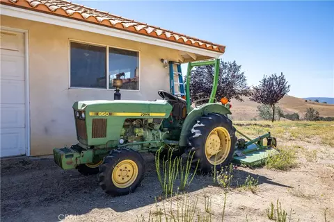 Exterior - 7491 Old Adobe Way, Templeton, CA 93465 photo 4 of 4
