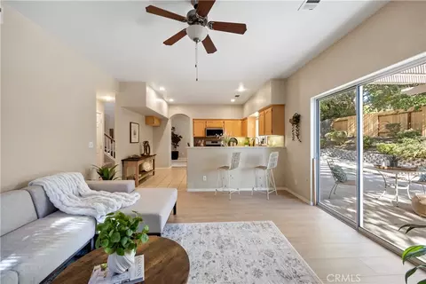 Living - 1007 Running Stag, Paso Robles, CA 93446 photo 2 of 2
