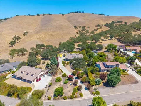 View/Area - 9960 Sunfish, Paso Robles, CA 93446 photo 2 of 12