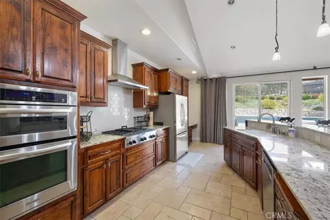 Kitchen - 9960 Sunfish, Paso Robles, CA 93446 photo 2 of 3