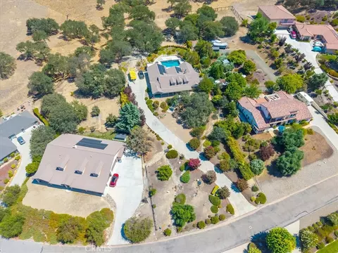 View/Area - 9960 Sunfish, Paso Robles, CA 93446 photo 6 of 12
