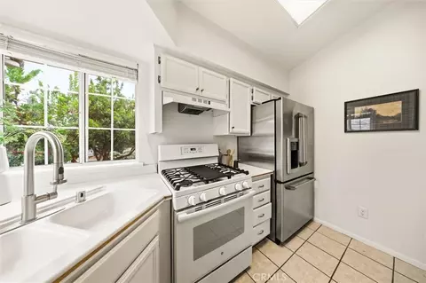 Kitchen - 829 Crazy Horse, Paso Robles, CA 93446 photo 1 of 2