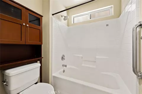 Bath - 5950 Forked Horn Pl, Paso Robles, CA 93446 photo 2 of 3