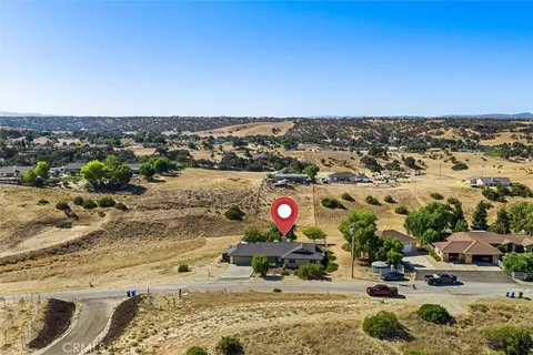 View/Area - 5950 Forked Horn Pl, Paso Robles, CA 93446 photo 3 of 4