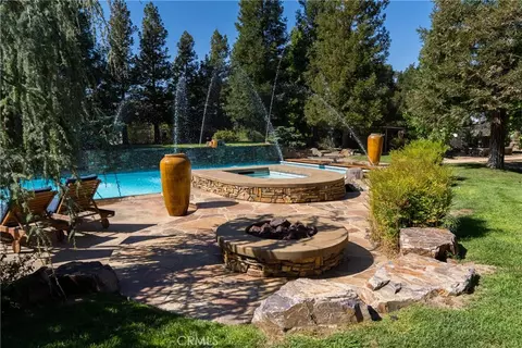 Exterior - 2255 Ferrocarril, Atascadero, CA 93422 photo 4 of 22