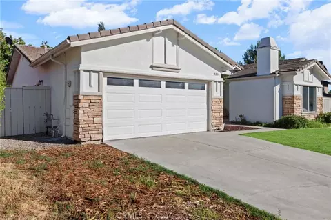 Exterior - 1214 Shadow Mdw, Paso Robles, CA 93446 photo 4 of 10