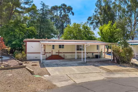 4440 Moccasin, Paso Robles, CA 93446 photo 2