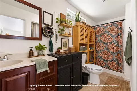 Bath - 1434 Pine St, Paso Robles, CA 93446 photo 3 of 3