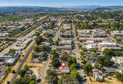 View/Area - 1434 Pine St, Paso Robles, CA 93446 photo 3 of 3
