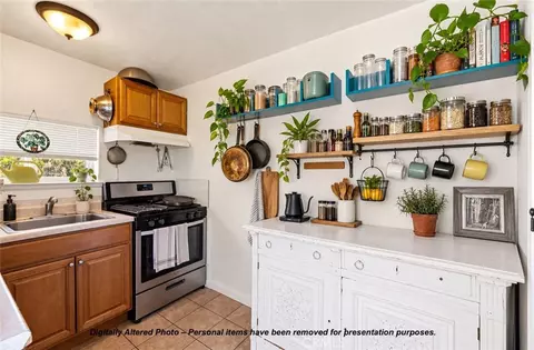 Kitchen - 1434 Pine St, Paso Robles, CA 93446 photo 5 of 5