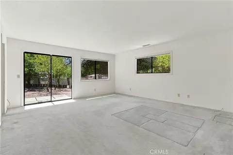 Living - 920 Walnut, Paso Robles, CA 93446 photo 5 of 5