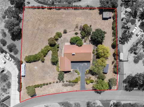 View/Area - 920 Walnut, Paso Robles, CA 93446 photo 1 of 8