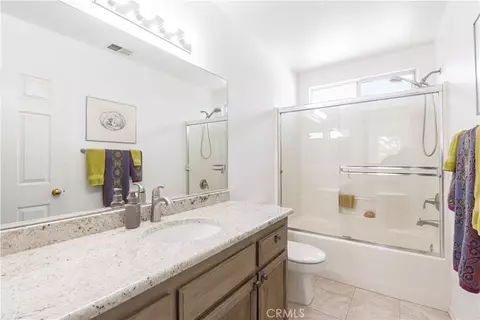 Bath - 112 Encanto, Paso Robles, CA 93446 photo 2 of 2