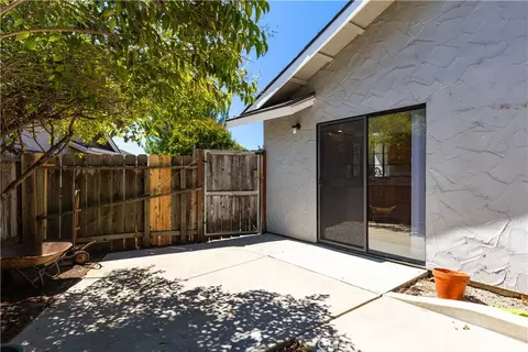 Exterior - 434 Cherokee Ct, Paso Robles, CA 93446 photo 6 of 17