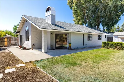 Exterior - 434 Cherokee Ct, Paso Robles, CA 93446 photo 11 of 17