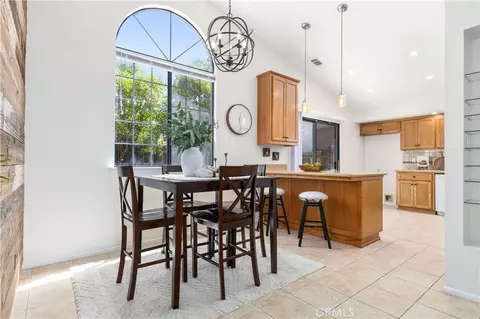 Dining - 434 Cherokee Ct, Paso Robles, CA 93446 photo 2 of 2