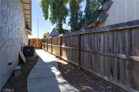 Exterior - 434 Cherokee Ct, Paso Robles, CA 93446 photo 15 of 17