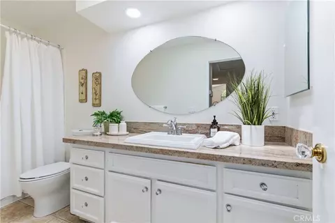 Bath - 434 Cherokee Ct, Paso Robles, CA 93446 photo 4 of 4