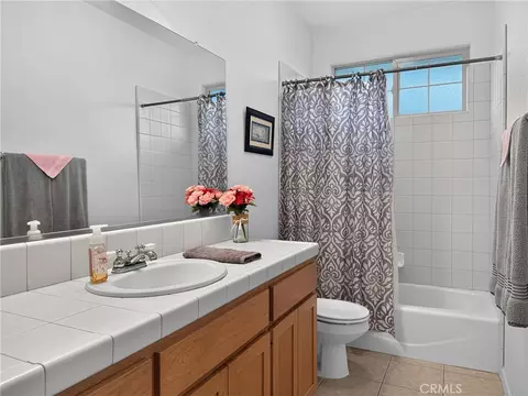 Bath - 9947 Flyrod, Paso Robles, CA 93446 photo 4 of 5