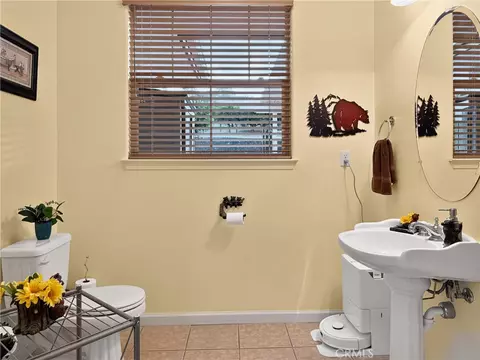 Bath - 9947 Flyrod, Paso Robles, CA 93446 photo 5 of 5