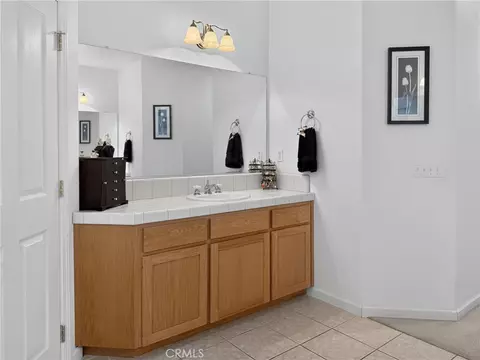 Bath - 9947 Flyrod, Paso Robles, CA 93446 photo 2 of 5