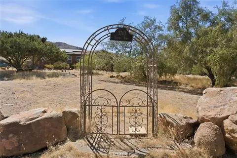 3743 Brooks, Weldon, CA 93283 photo 43