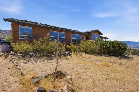 3743 Brooks, Weldon, CA 93283 photo 5