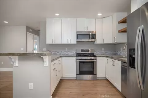 Kitchen - 170 N 1st, Shandon, CA 93461 photo 2 of 2