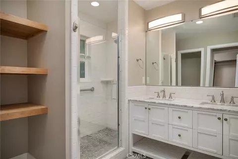 Bath - 170 N 1st, Shandon, CA 93461 photo 1 of 2
