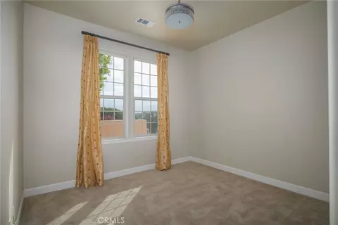 Bedroom - 155 Via Del Salinas, Paso Robles, CA 93446 photo 3 of 4