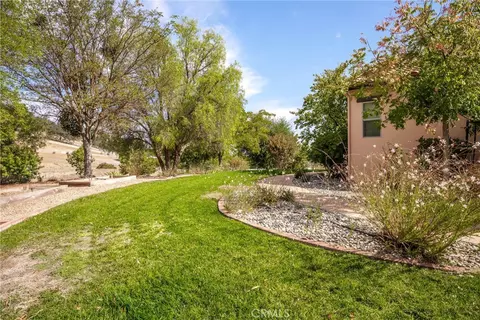 Exterior - 155 Via Del Salinas, Paso Robles, CA 93446 photo 7 of 12