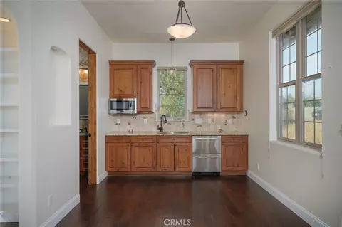 Kitchen - 155 Via Del Salinas, Paso Robles, CA 93446 photo 4 of 4