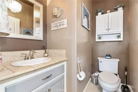 Bath - 2245 Vine St, Paso Robles, CA 93446 photo 1 of 5