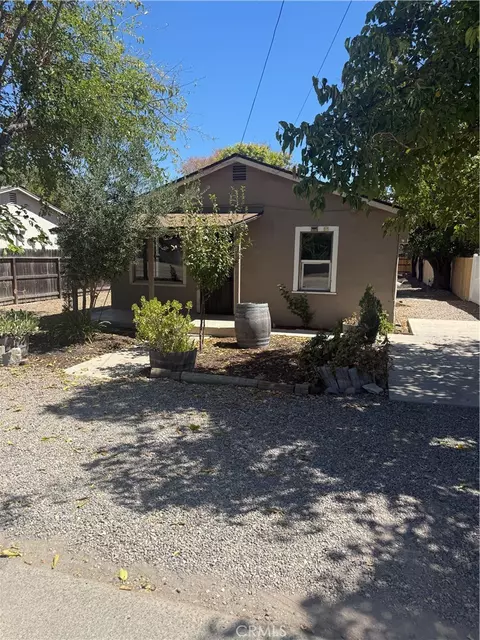 1420 K, San Miguel, CA 93451