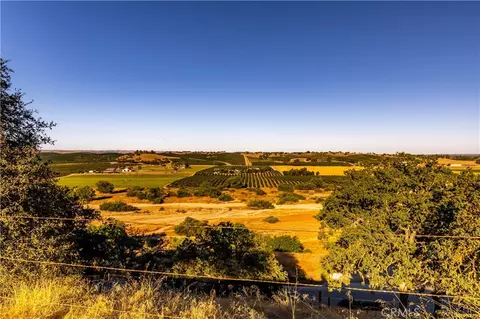 View/Area - 7485 Monterey, Paso Robles, CA 93446 photo 2 of 6