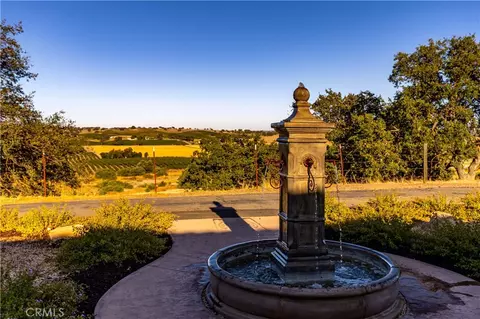 Exterior - 7485 Monterey, Paso Robles, CA 93446 photo 1 of 10