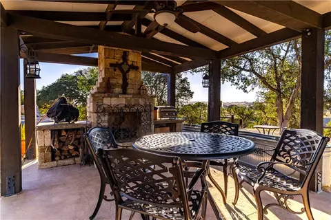 Exterior - 7485 Monterey, Paso Robles, CA 93446 photo 5 of 10