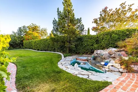 Exterior - 1090 Muscat Ct, Templeton, CA 93465 photo 6 of 10