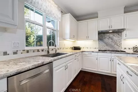 Kitchen - 1090 Muscat Ct, Templeton, CA 93465 photo 2 of 6