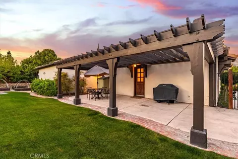 Exterior - 1090 Muscat Ct, Templeton, CA 93465 photo 3 of 10