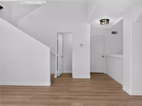 Living - 113 El Dorado Ct, Paso Robles, CA 93446 photo 4 of 5