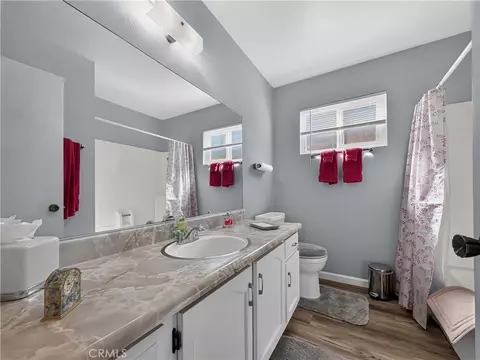Bath - 1738 Kings, Paso Robles, CA 93446 photo 1 of 5