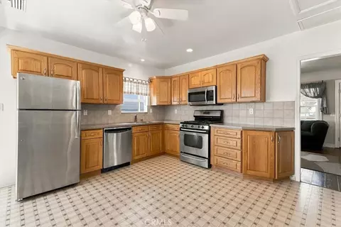 Kitchen - 125 Capitol Hl, Paso Robles, CA 93446 photo 1 of 4