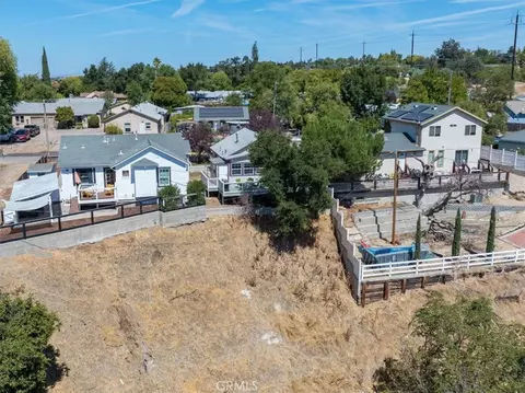 View/Area - 125 Capitol Hl, Paso Robles, CA 93446 photo 1 of 6
