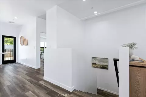 Entry Way - 457 Piney Way, Morro Bay, CA 93442 photo 3 of 6