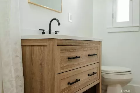 Bath - 503 Oak, Paso Robles, CA 93446 photo 4 of 16