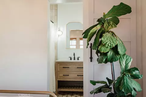 Bath - 503 Oak, Paso Robles, CA 93446 photo 2 of 16