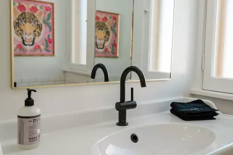 Bath - 503 Oak, Paso Robles, CA 93446 photo 12 of 16