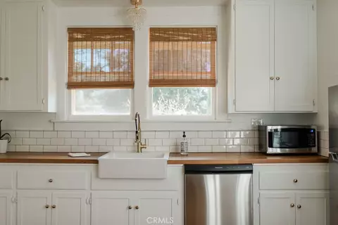 Kitchen - 503 Oak, Paso Robles, CA 93446 photo 2 of 9