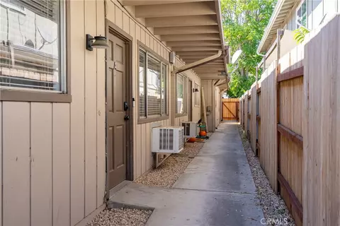 Entry Way - 1635 Pine, Paso Robles, CA 93446 photo 1 of 3